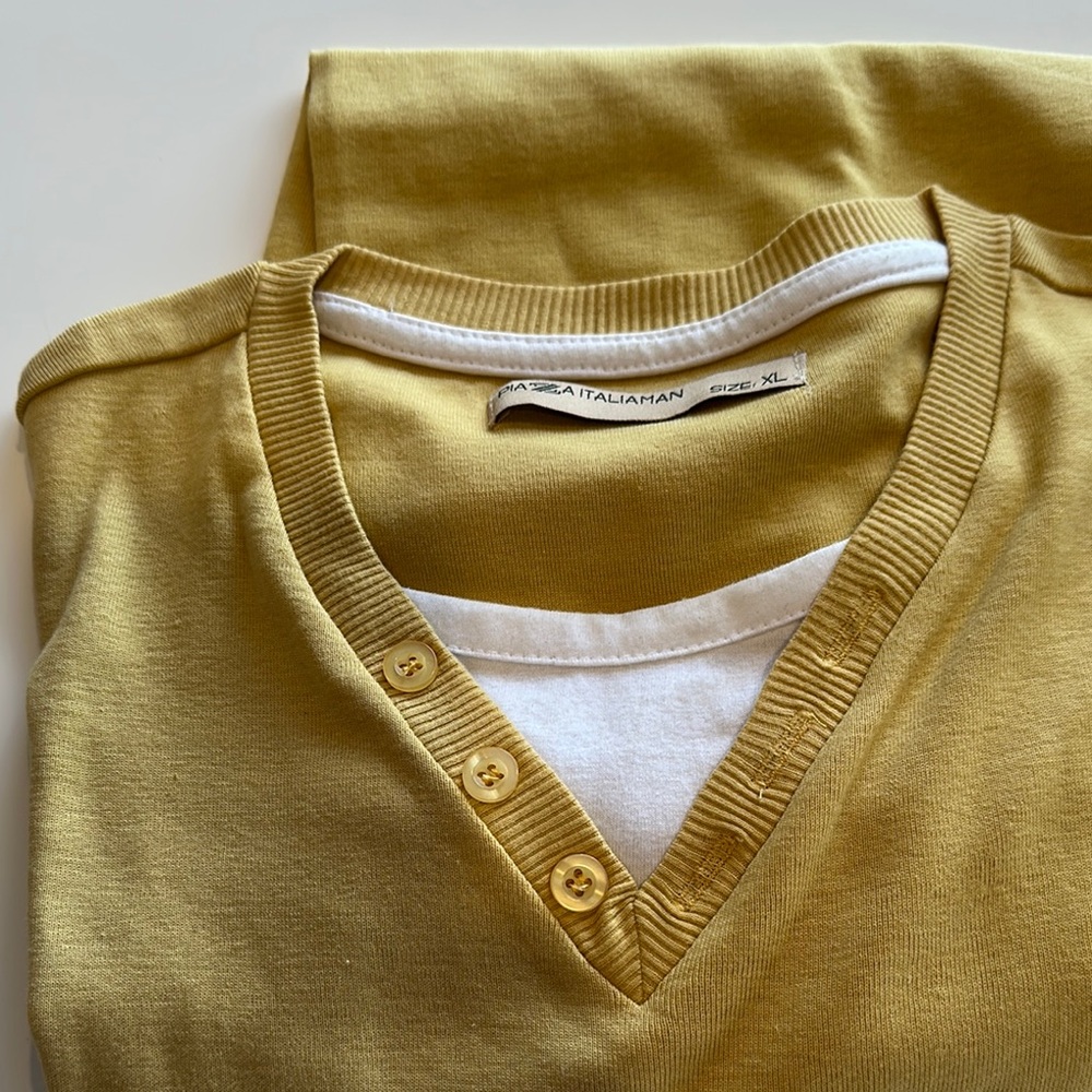 Gold Sweater- white shirt neck